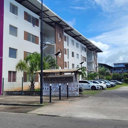 Ibis Studio Cayenne Extérieur photo
