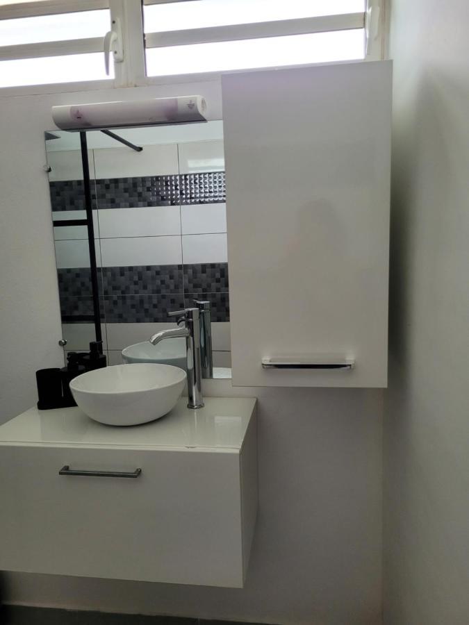 Ibis Studio Cayenne Extérieur photo
